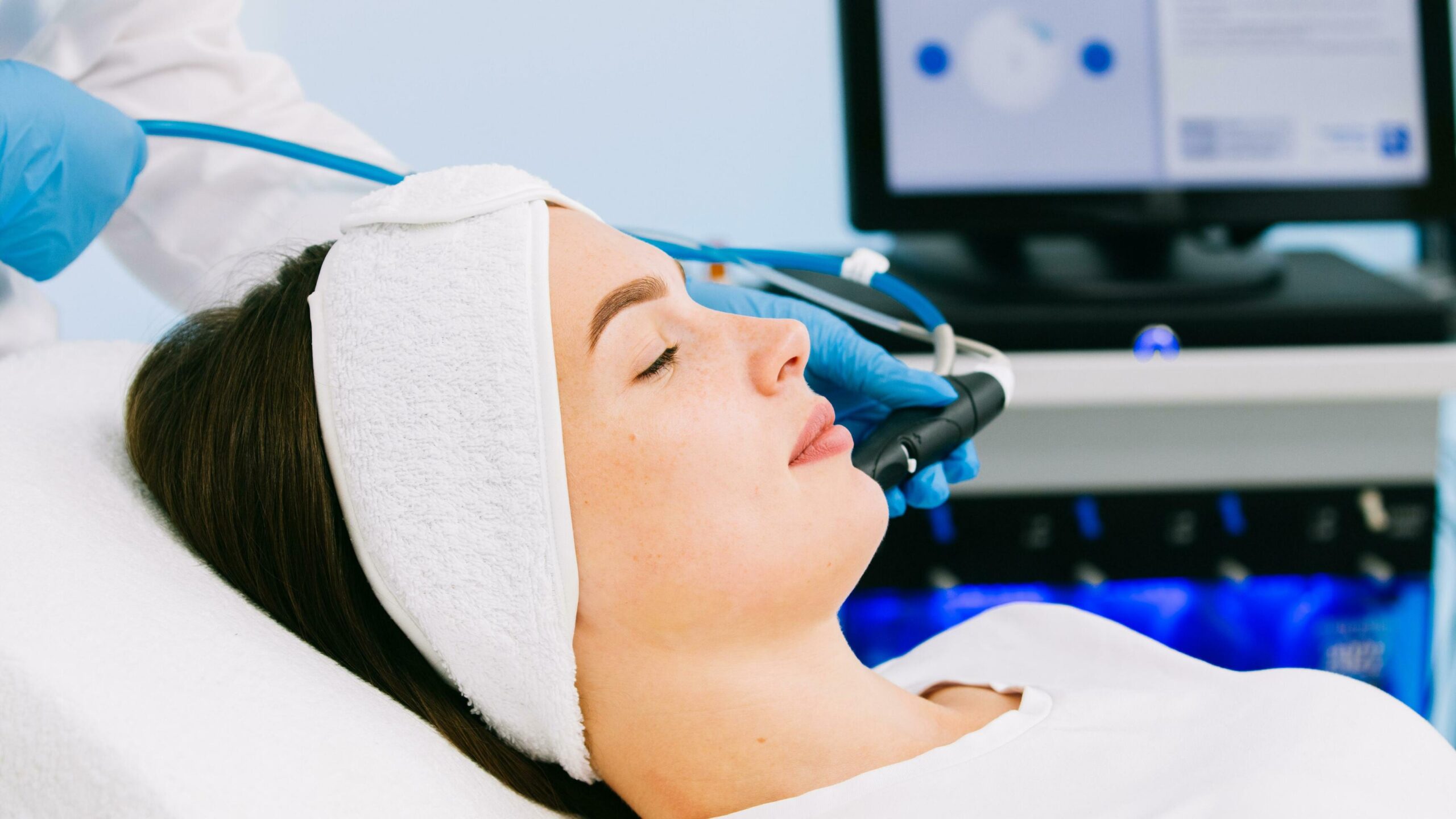 Limpieza profunda con Hidrafacial